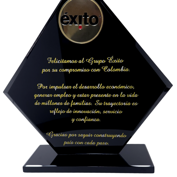 TROFEO CRISTAL ÉXITO